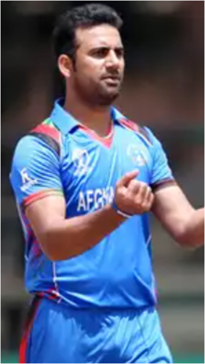 2/101 in 10 overs -Dawlat Zadran vs  Australia in 2015